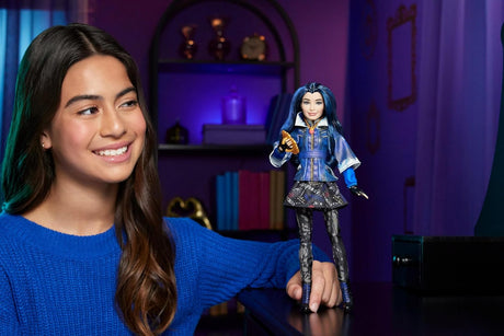 Muñeca Evie Descendants Mattel Isla Perdida 10 Años con Outfit y Accesorios