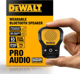 Altavoz Bluetooth portátil DEWALT, resistente al agua, clip-on