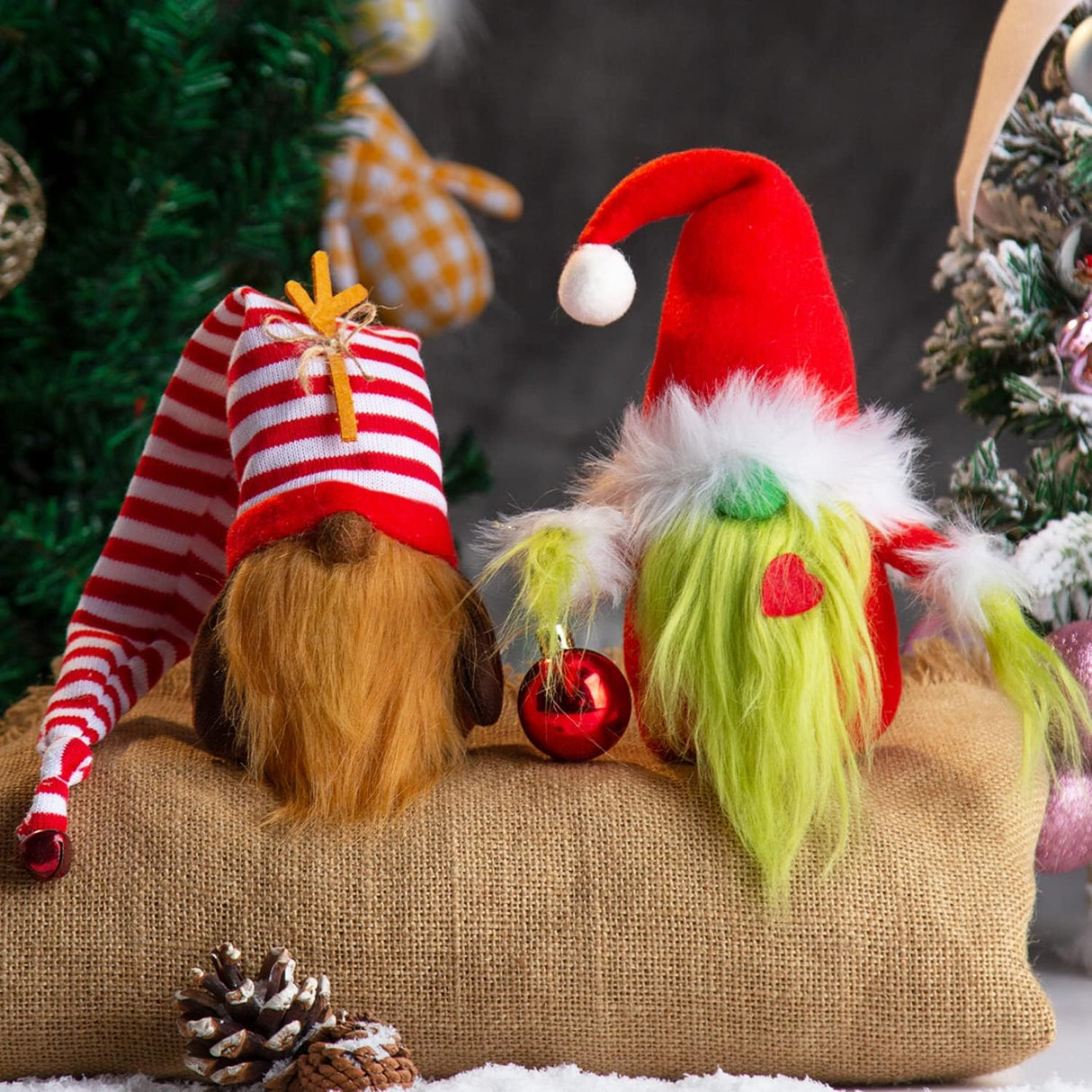 Adornos Navideños Gnomos Suecos 2-Pack, Hecho a Mano, Tomte