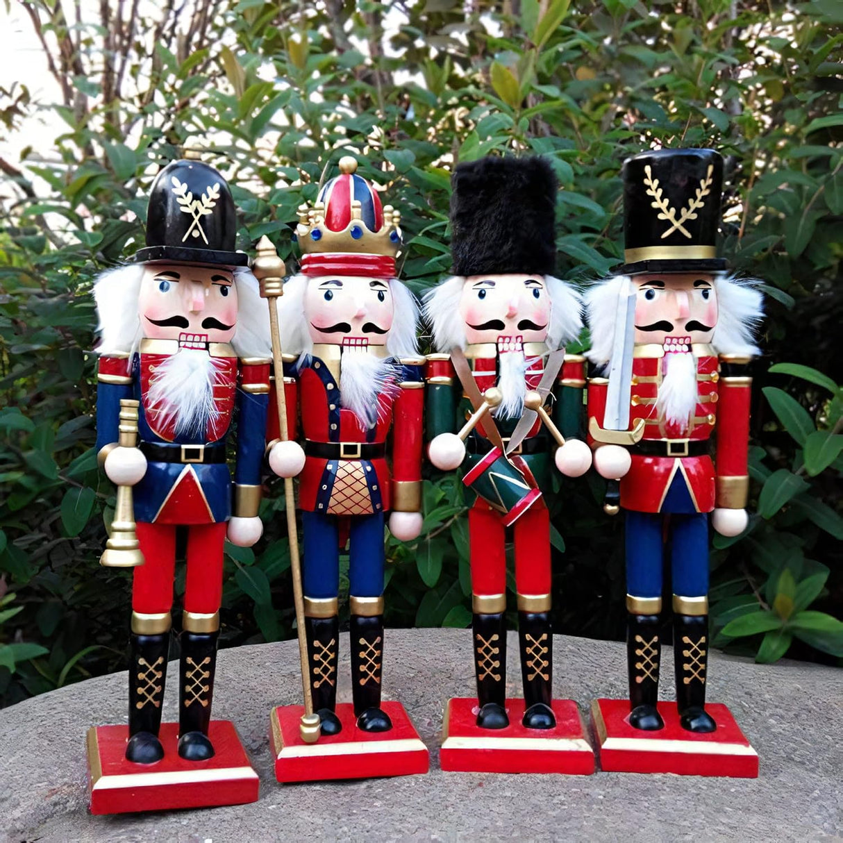 Adornos de Navidad Nutcracker de Madera 12 Pulgadas (Set)