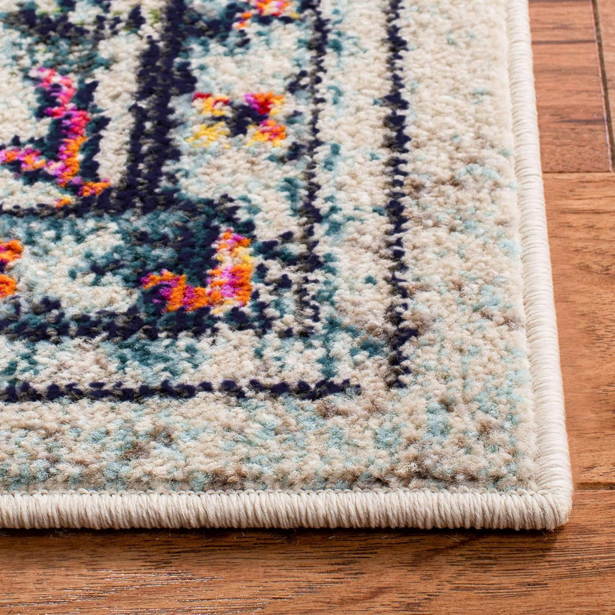Alfombra SAFAVIEH Madison, diseño bohemio, modelo MAD473B