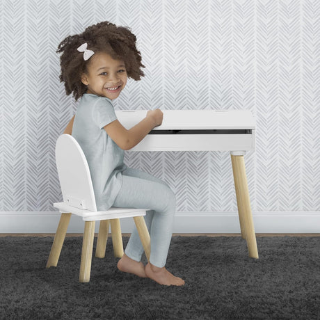 Escritorio y silla elevadora para niños pequeños y más