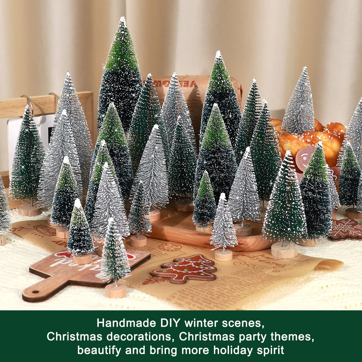 Mini Árboles Navideños Artificiales con Base de Madera para Decoración