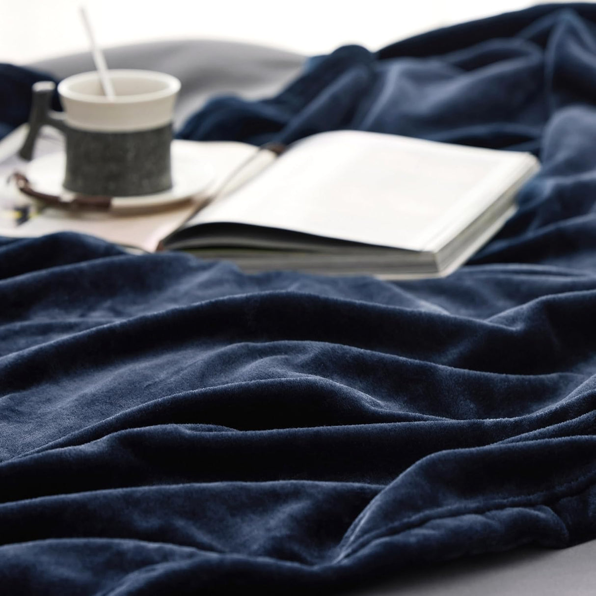 Manta Fleece Bedsure Queen Suave y Ligera 90x90 pulgadas