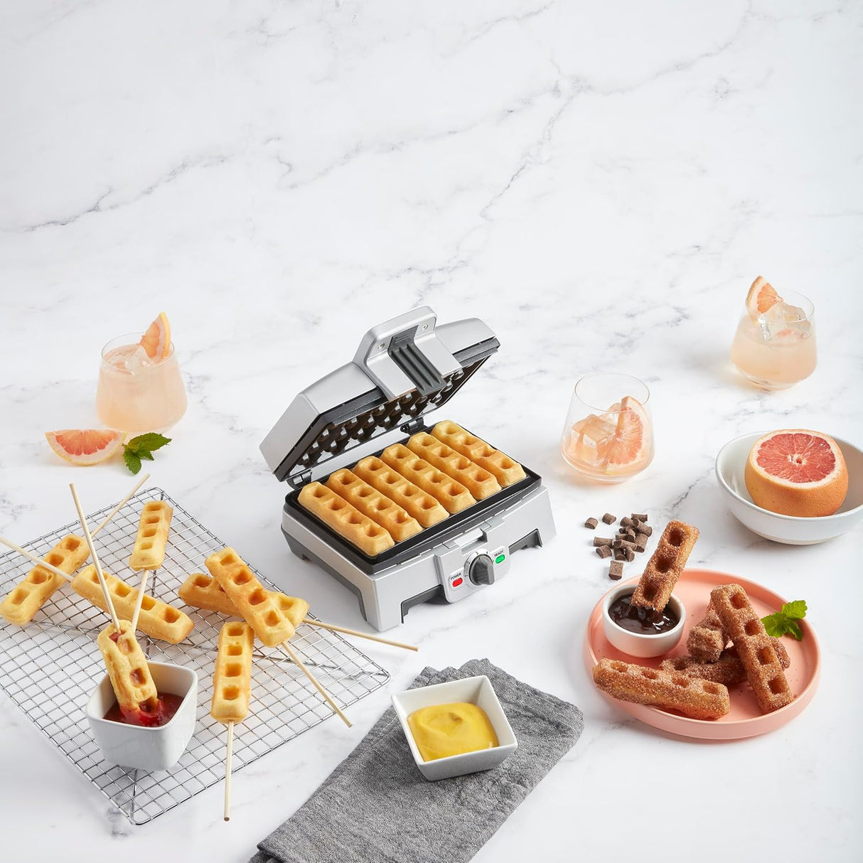 Maker de Waffles en Bastones Cuisinart, Compacto, WAF-ST6