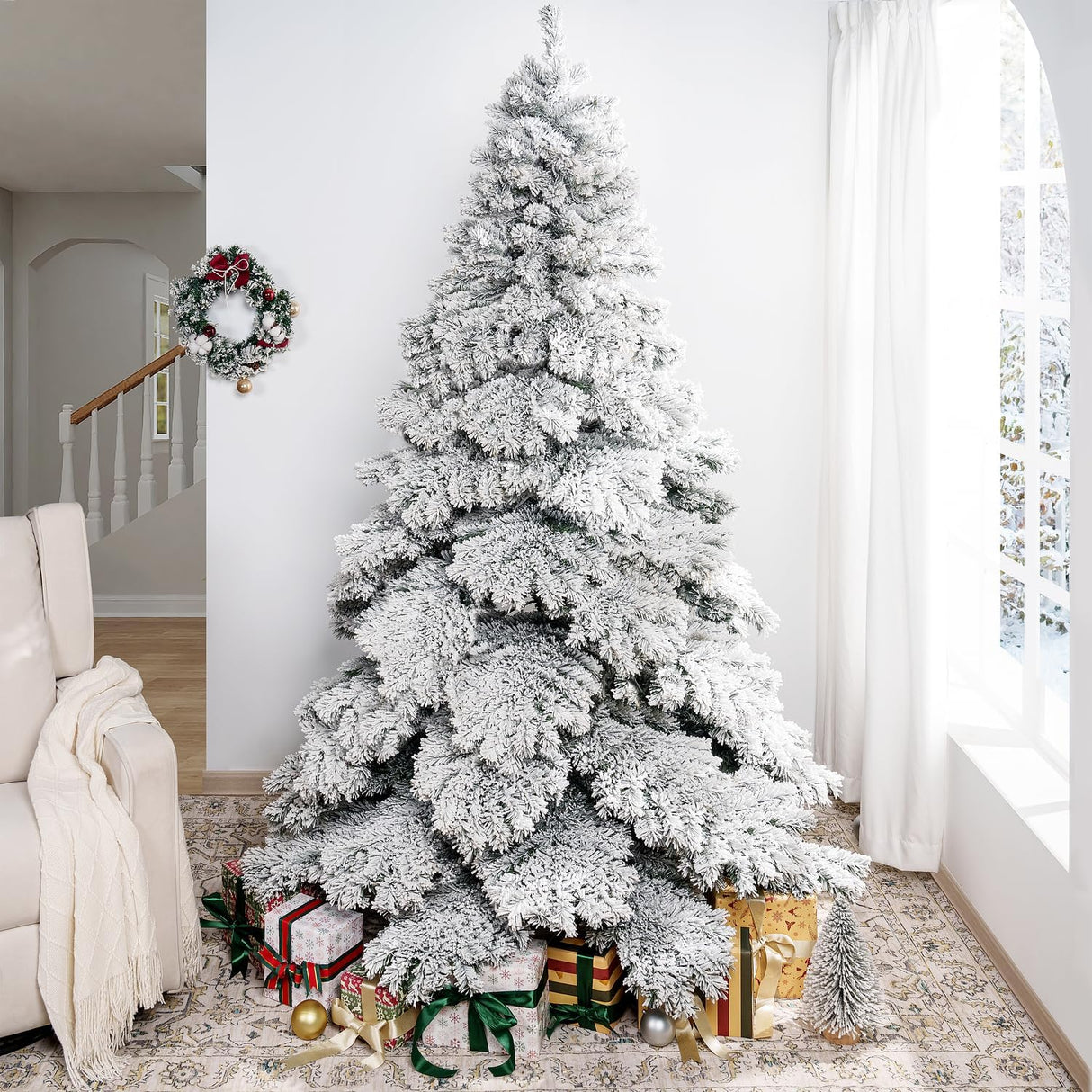Árbol de Navidad Naomi Home 7.5ft con luces y 1324 ramas