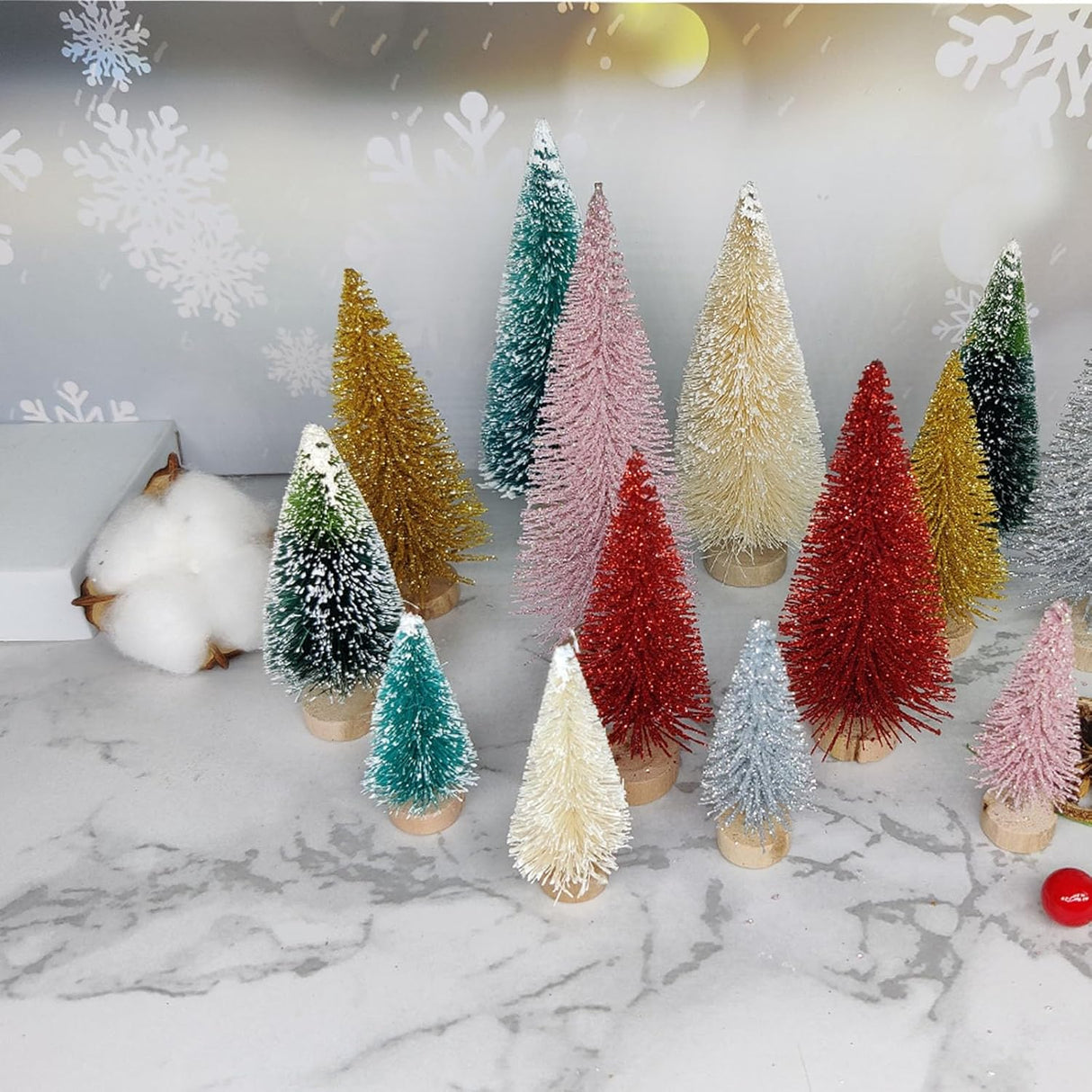 8 Pcs Árboles Navideños Artificiales Miniatura con Base de Madera