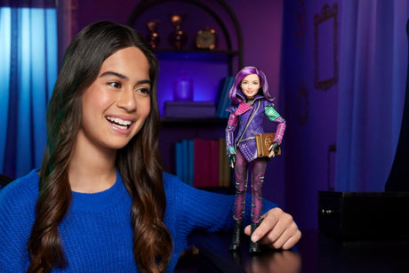 Muñeca Mal Isle of The Lost Mattel 10º Aniversario con Outfit Removible