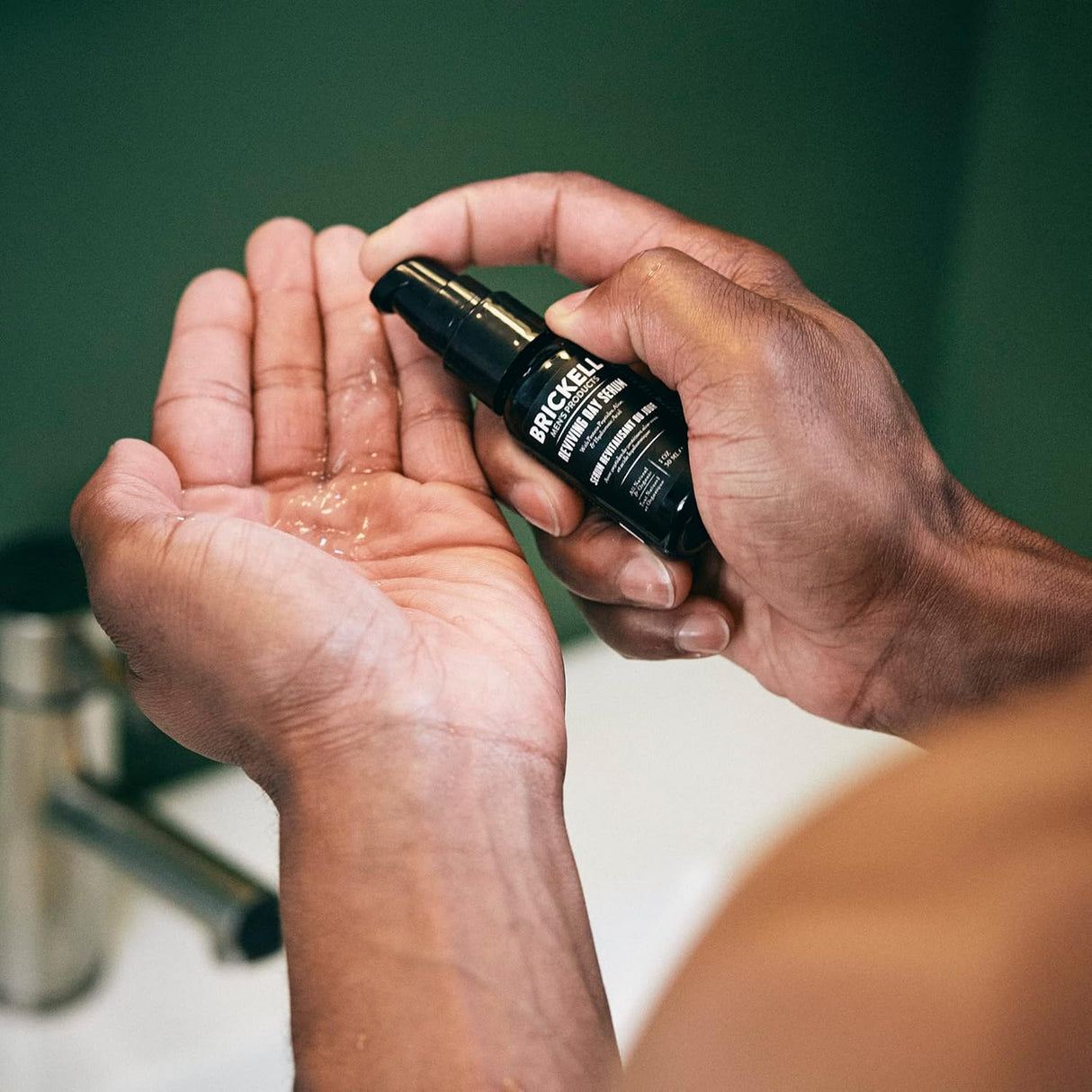 Rutina antienvejecimiento completa para hombre Brickell Men