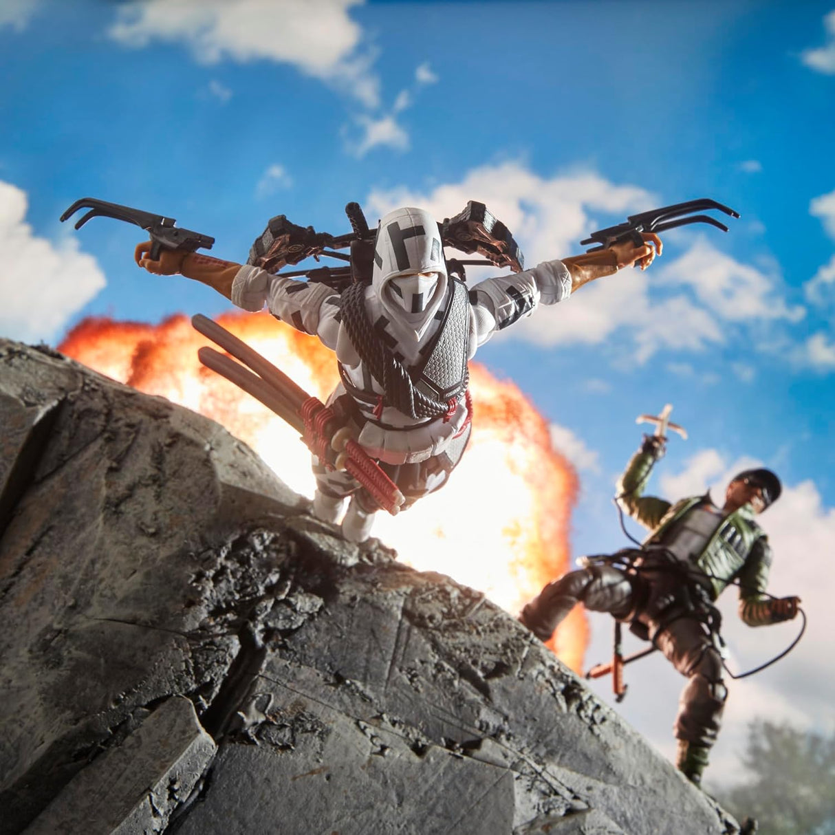 Figura de acción Storm Shadow, G.I. Joe, 6 con 11 accesorios