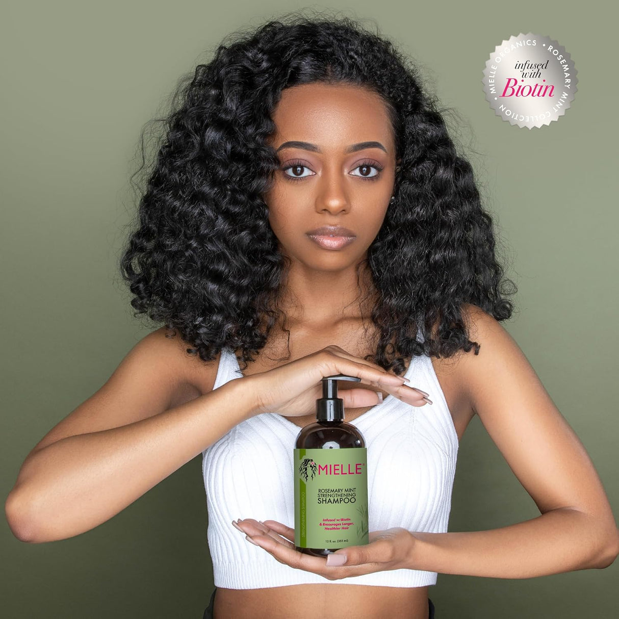 Shampoo fortalecedor de menta con biotina Mielle Organics