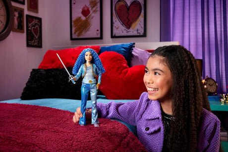 Muñeca de moda Descendants, Mattel, accesorios y espada, Chloe