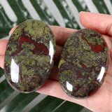 ZHIYUXI Cristales de sangre de dragón de 2.4 in curativas