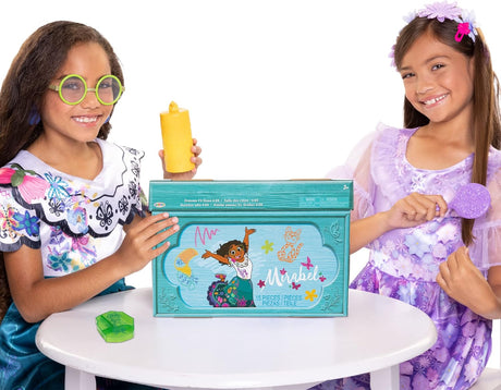 2 disfraces de Mirabel e Isabella en poliéster talla 4-6