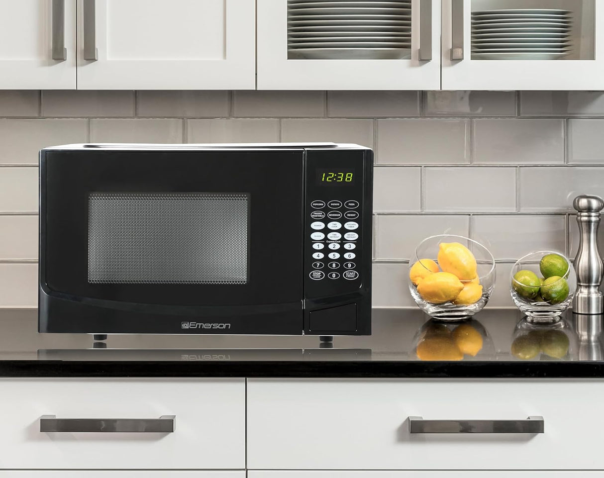 Horno Microondas Emerson MW9255B, 0.9 Cu ft, 900W, 6 Menús