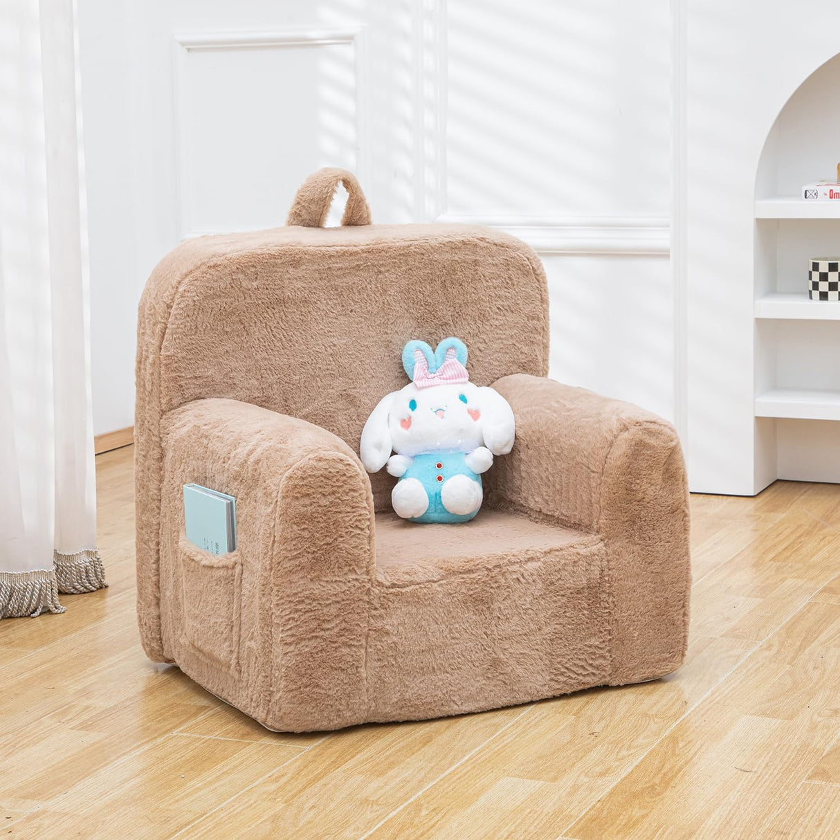 Sofá de lectura con asa apta para niños color camello SUFUS