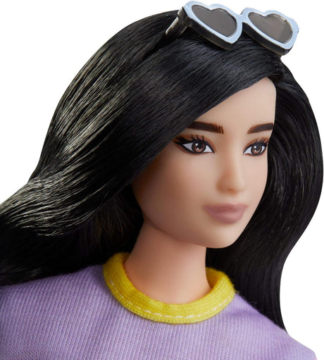 Muñeca Barbie Fashionistas con cabello largo y outfit Unicorn Believer