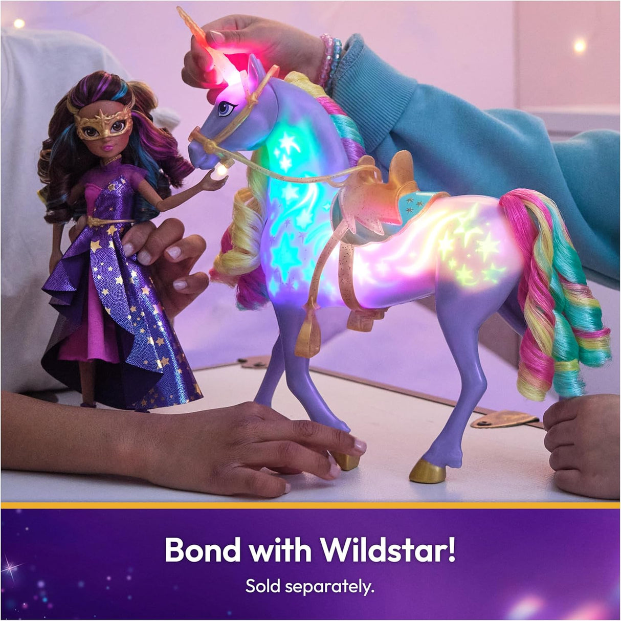 Muñeca Unicorn Academy, Sophia con 9 Accesorios, 9.5”