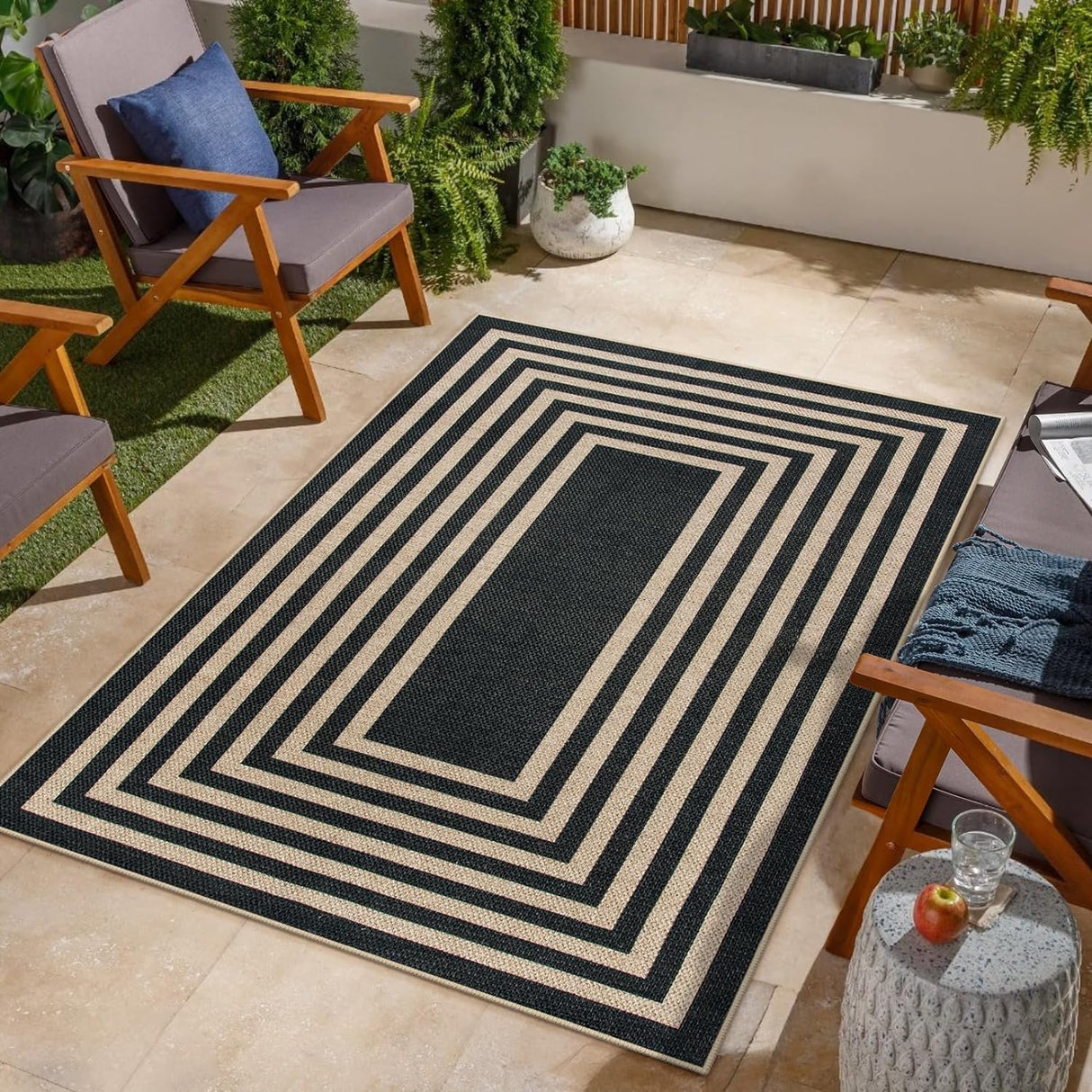 Alfombra moderna geométrica de yute para exterior Lahome