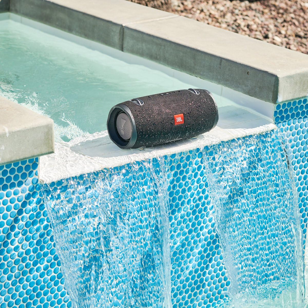 Altavoz Bluetooth impermeable JBL Xtreme 2