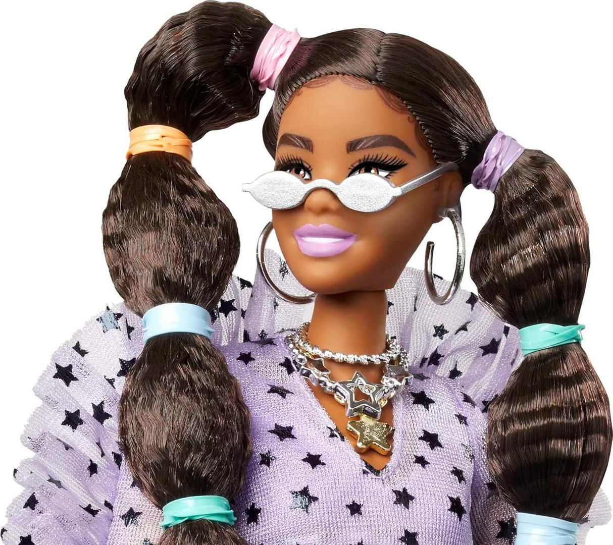 Barbie Extra Muñeca con Accesorios y Pomerania Modelo 2023