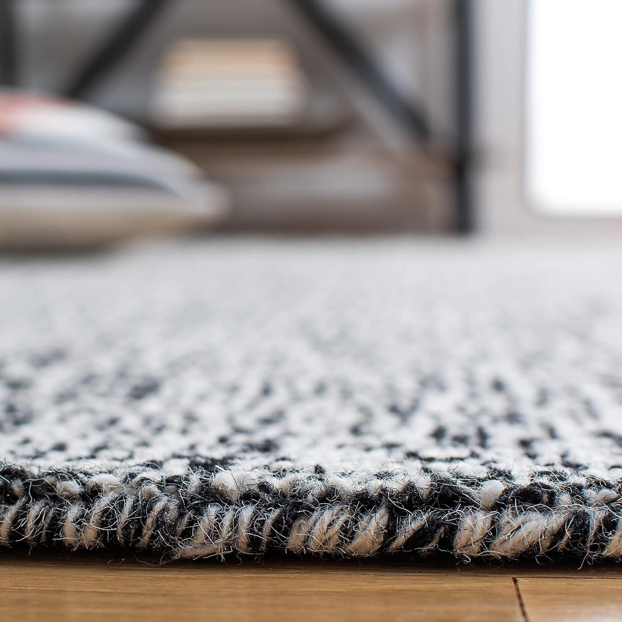 Alfombra Abstract SAFAVIEH 6' Cuadrada, Lana, Modelo ABT468Z