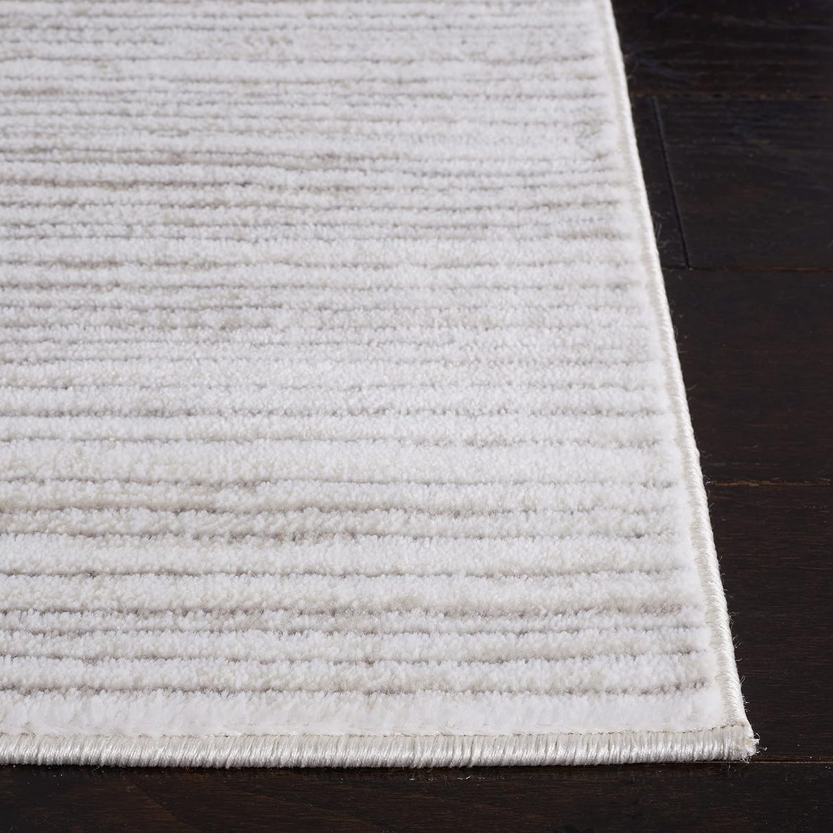 Alfombra Moderna Ombre Chic SAFAVIEH, Antideslizante, VSN606K