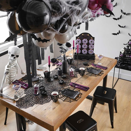 Camino de Mesa Halloween, Encaje Negro, 18 x 72 Pulgadas