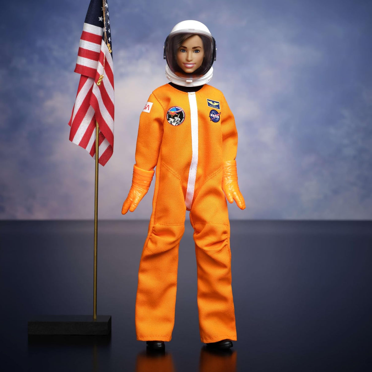 DamaInspirando Barbie Signature Ellen Ochoa Astronauta