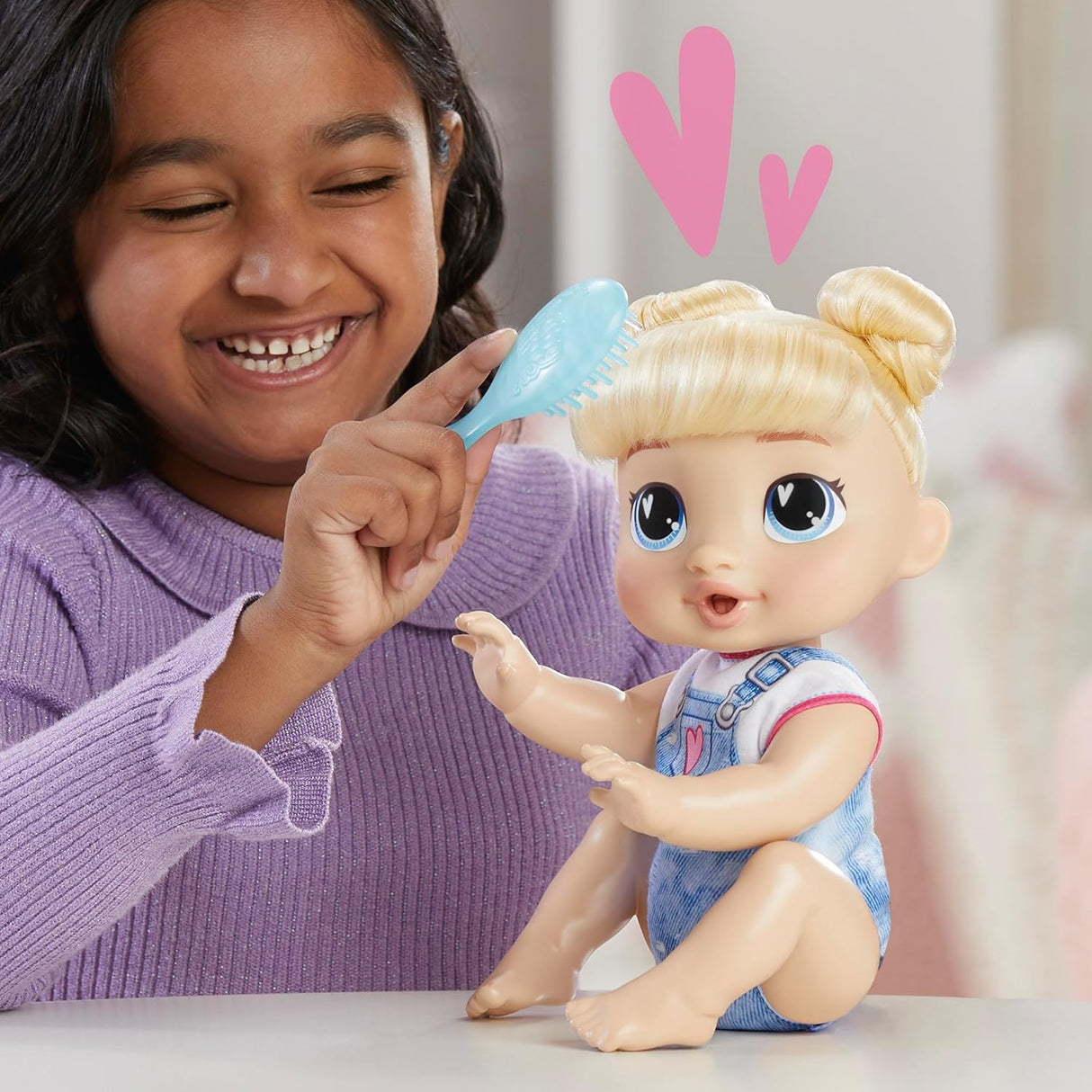 Muñeca bebé que gatea, Baby Alive, 10.75 pulgadas, Harper Hugs