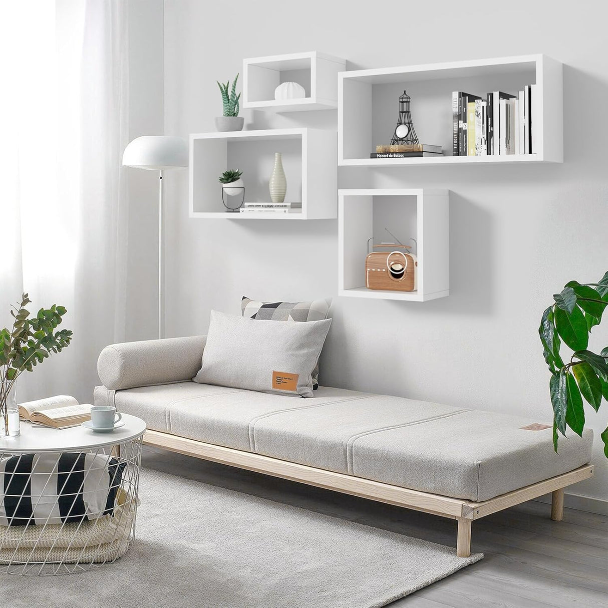 Estantería Flotante Kaboon, Set de 4 Cubos, Grande, Uso Comercial