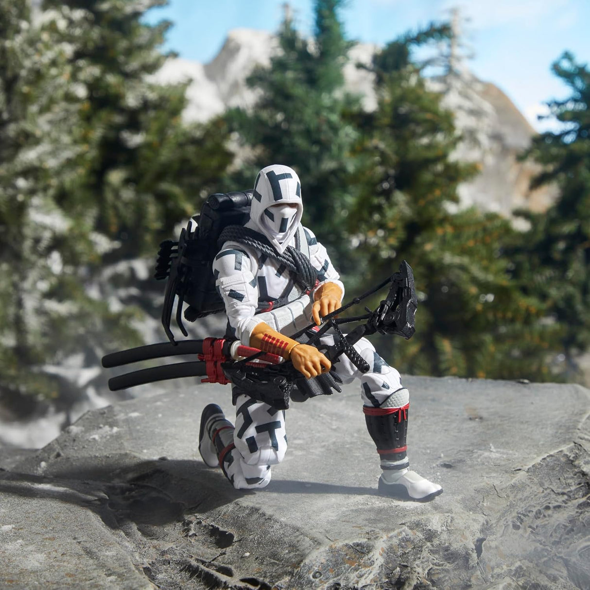 Figura de acción Storm Shadow, G.I. Joe, 6 con 11 accesorios