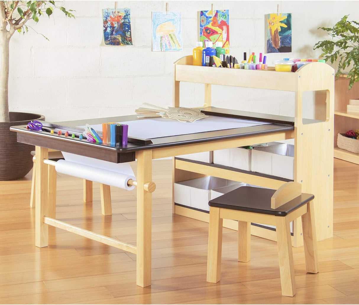 Centro de arte Mesa de dibujo y pintura para niños