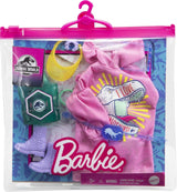 Barbie Pack de Ropa para Muñeca, Inspirado en Jurassic World, Con 8 Accesorios