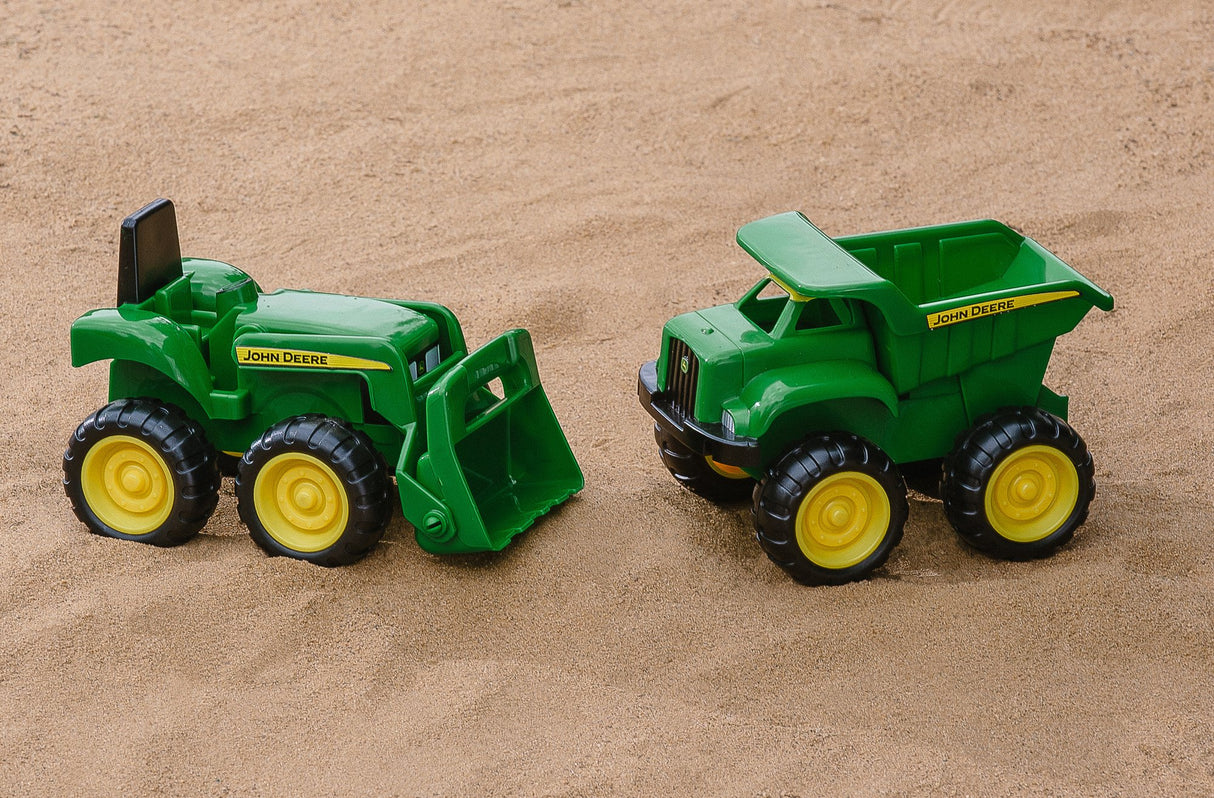 Camión y Tractor.