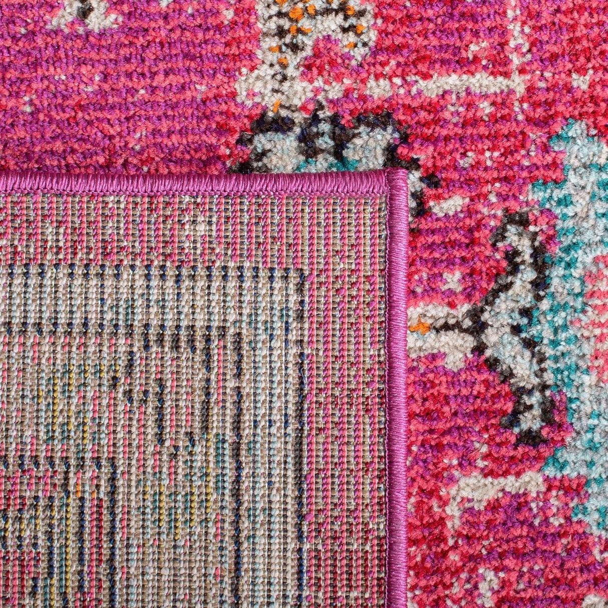 Alfombra SAFAVIEH Madison, Diseño Boho Chic, Modelo MAD473A