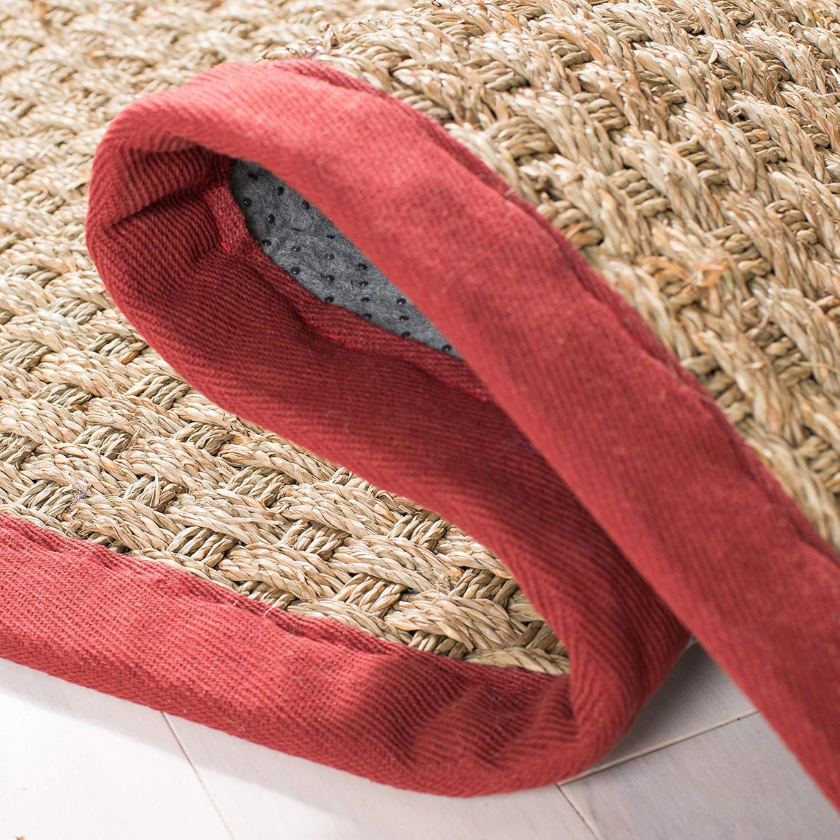 Alfombra Natural Fiber SAFAVIEH, Diseño Cesta, Modelo NF114D