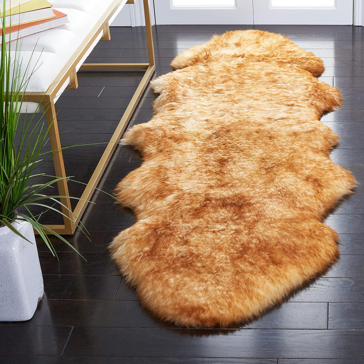 Alfombra Runner de Piel de Oveja, SAFAVIEH, 2' x 6', SHS121K