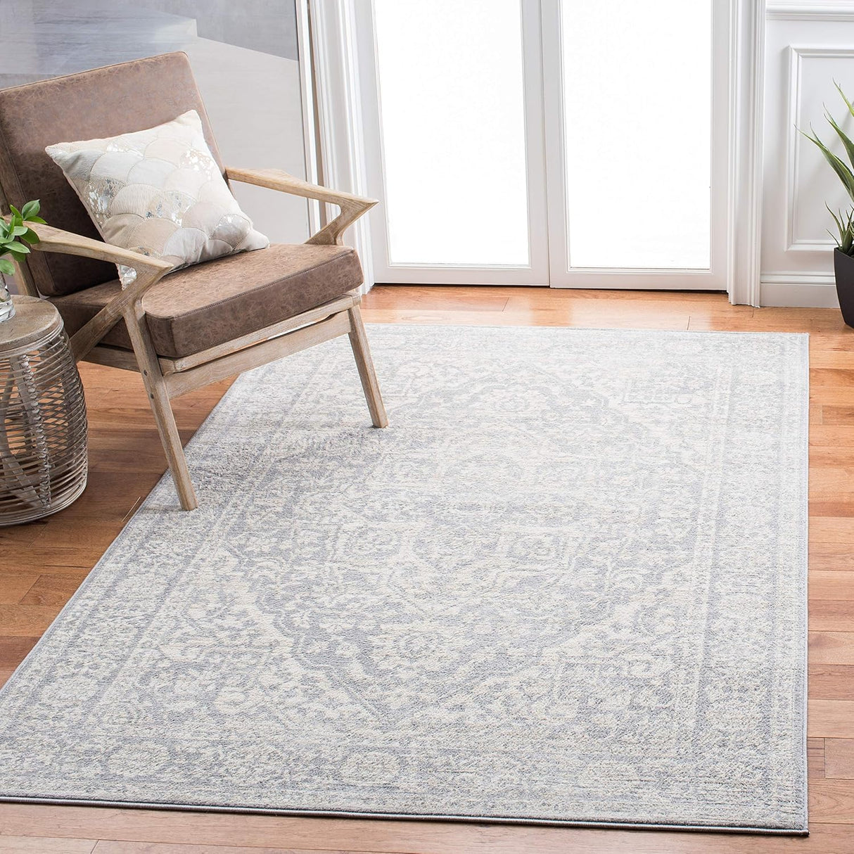Alfombra Medallón Distressed 5'3 x 7'6 Modelo BNT832F