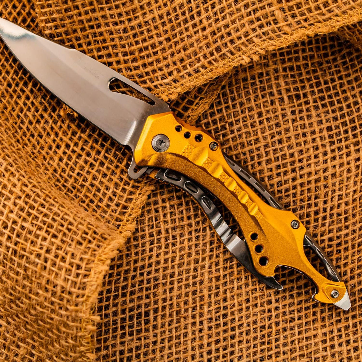 Cuchillo plegable táctico con asistencia de resorte MT-A705
