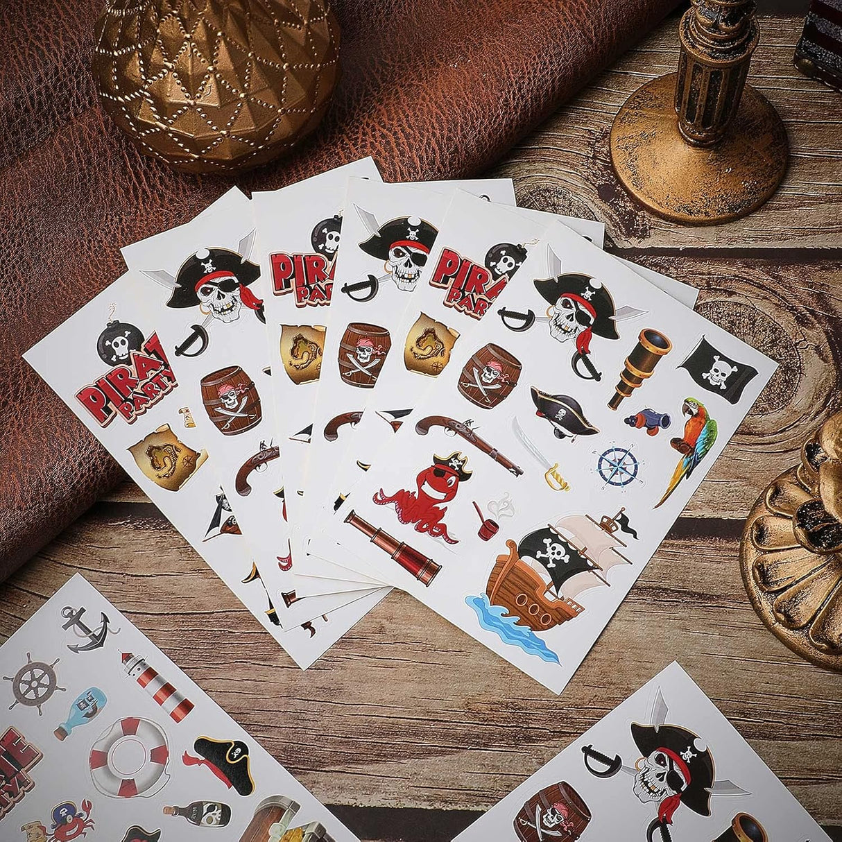 10 Hojas de Stickers de Piratas - Adhesivos para Fiestas