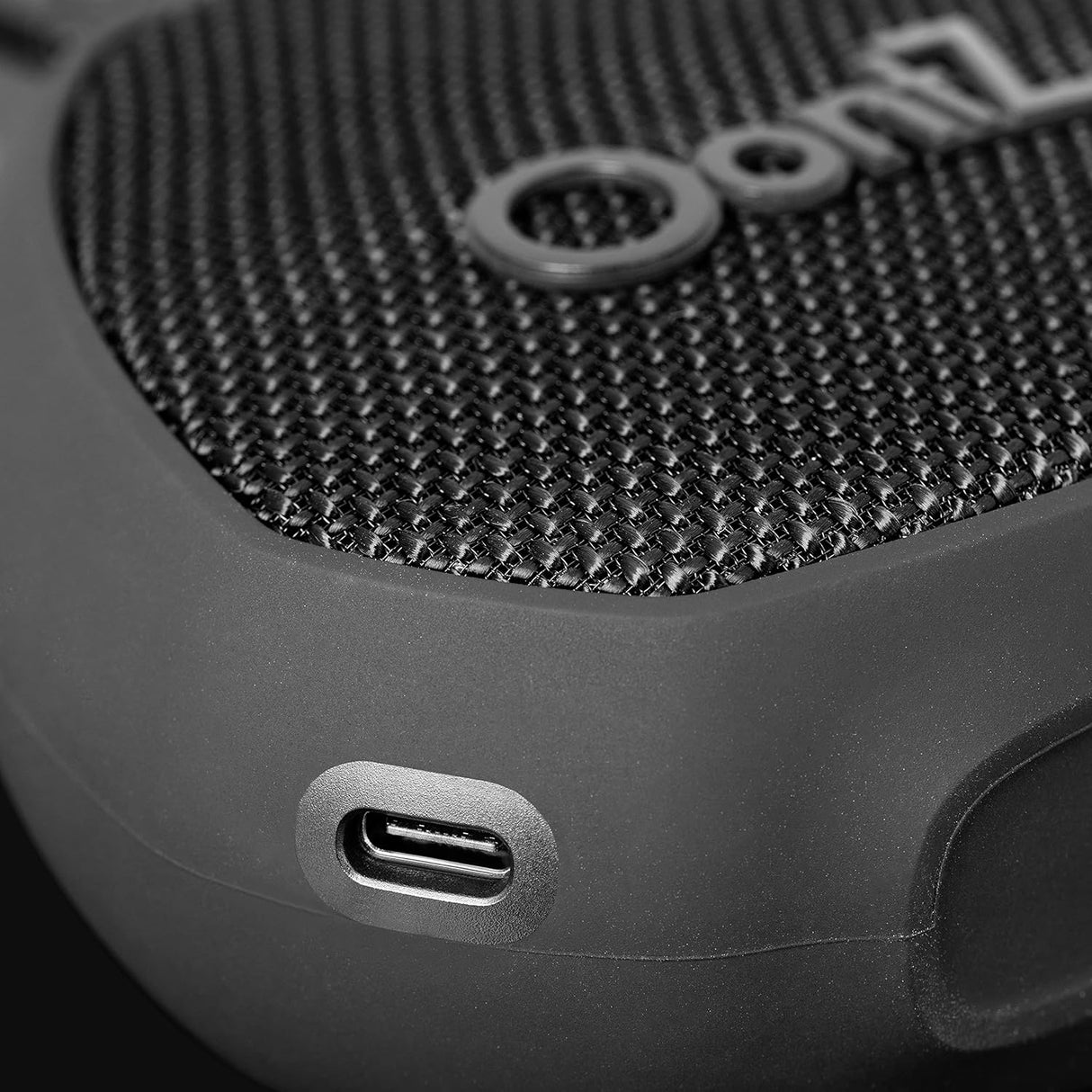 Altavoz Bluetooth OontZ Clip con Mosquetón, IPX7, 12W