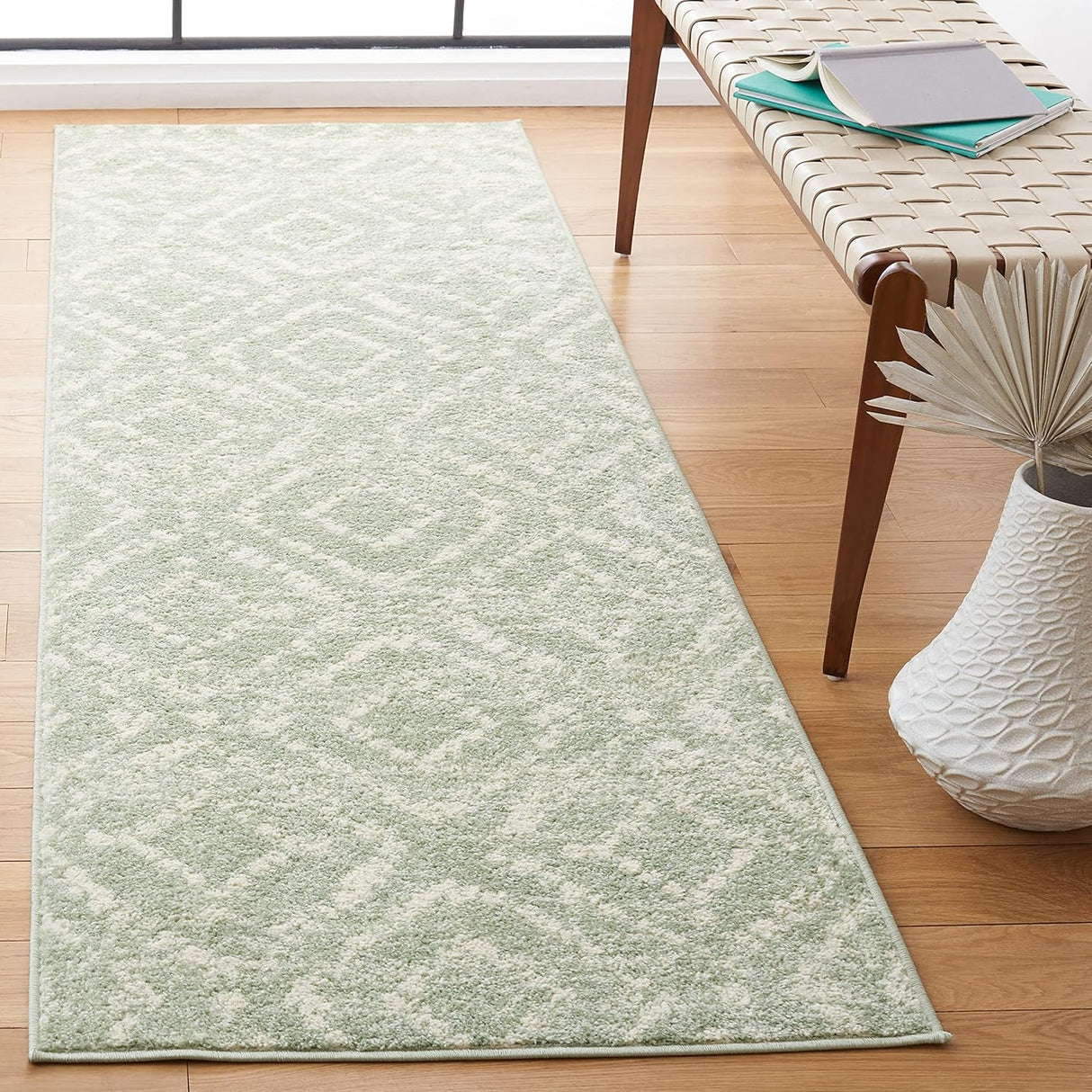 Alfombra Runner Moderna Diseño Diamante, Ideal para Áreas de Tráfico, ADR131Y