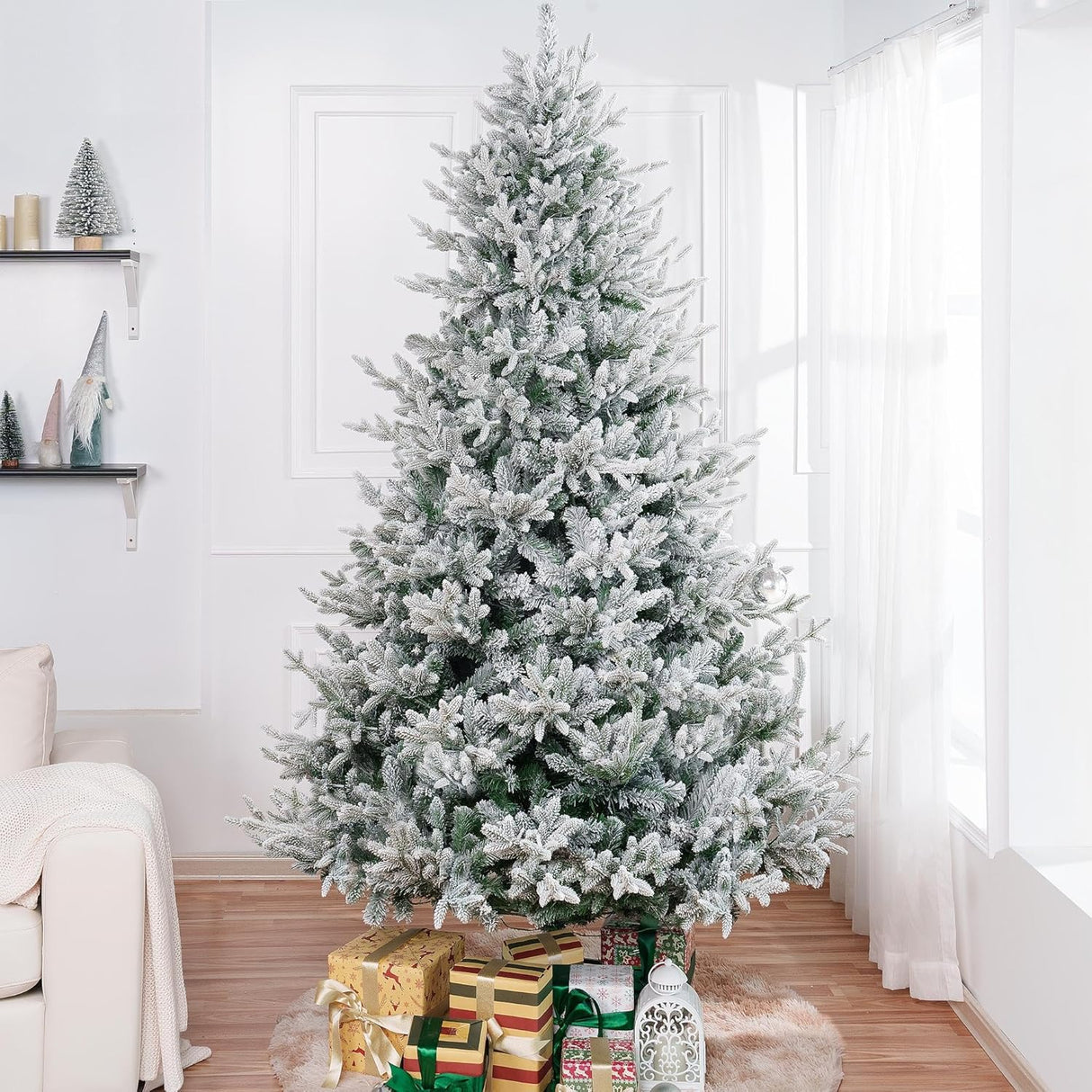 Árbol de Navidad Artificial Naomi Home 6.5ft Preiluminado 2456 Ramas
