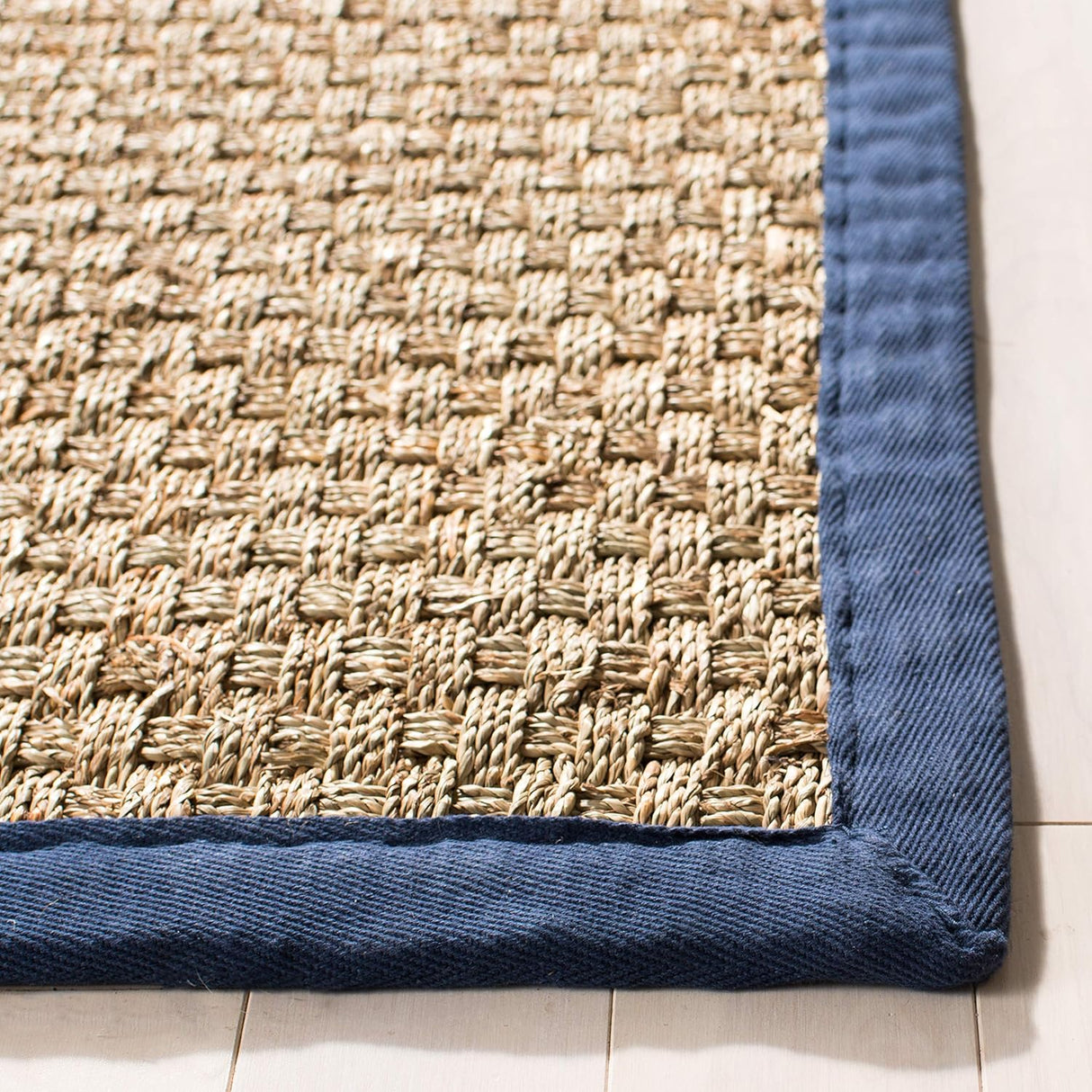 Alfombra Runner de Fibra Natural, SAFAVIEH, Diseño Cesta, NF114E