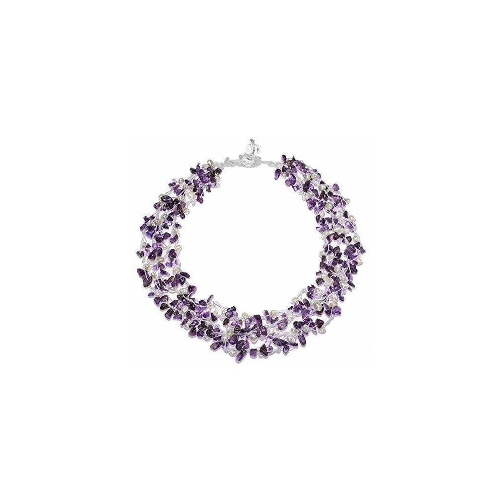 Collar y cadena de perlas