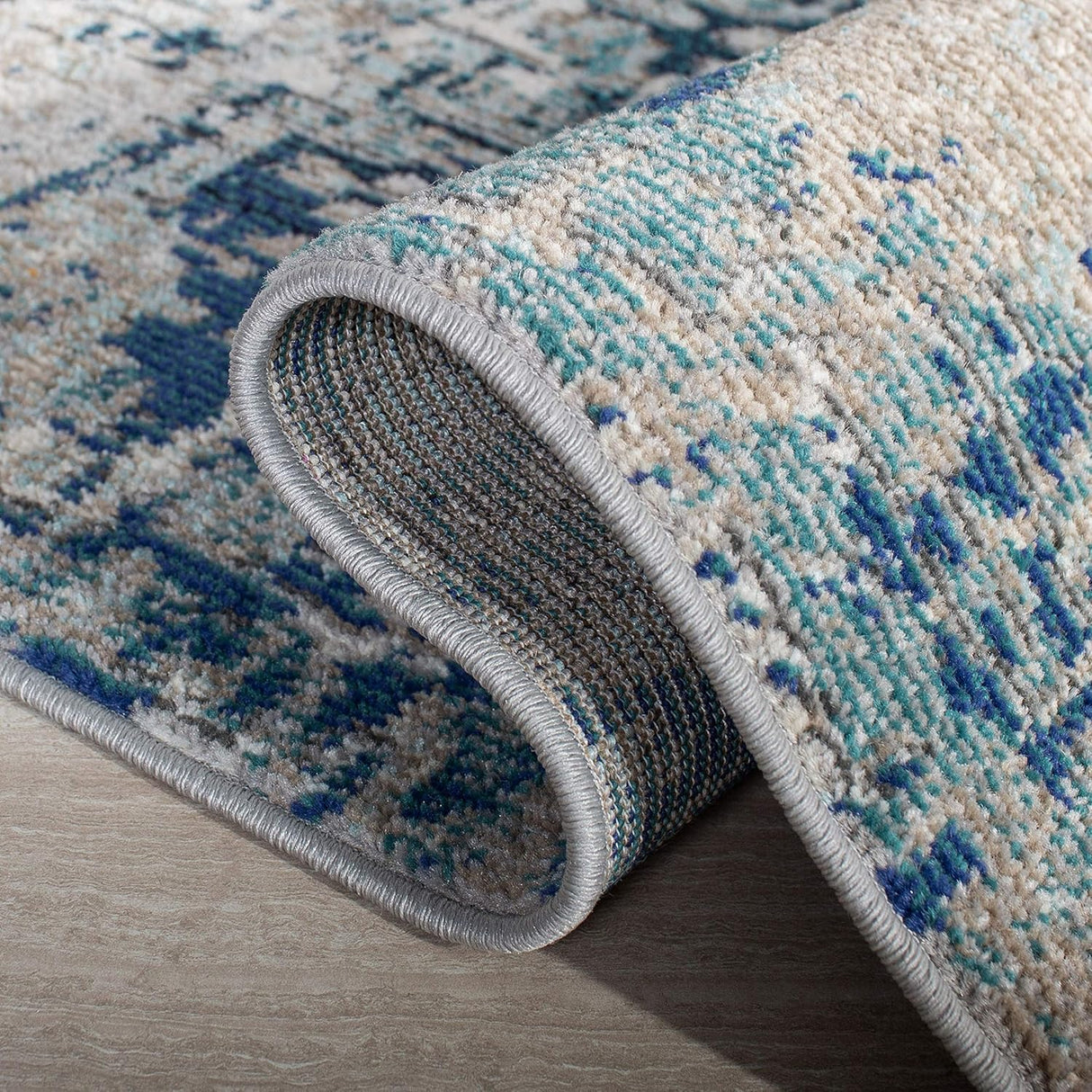 Alfombra Moderna Abstracta SAFAVIEH, No Desprende Pelusa, MAD460K