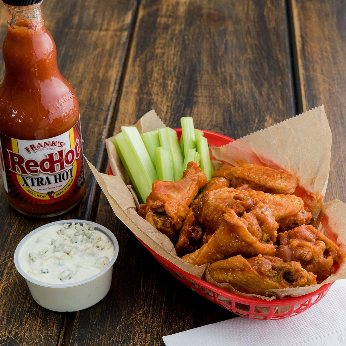 Frank&#39;s RedHot Xtra Hot Cayenne Pepper Salsa picante (Keto Friendly), 12 onzas líquidas (paquete de 2)