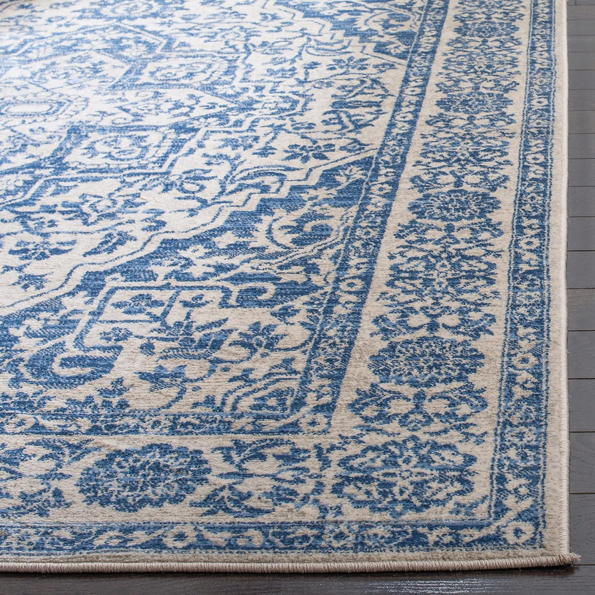 Alfombra Runner Medallón Distinguido 2' x 16' BNT832M