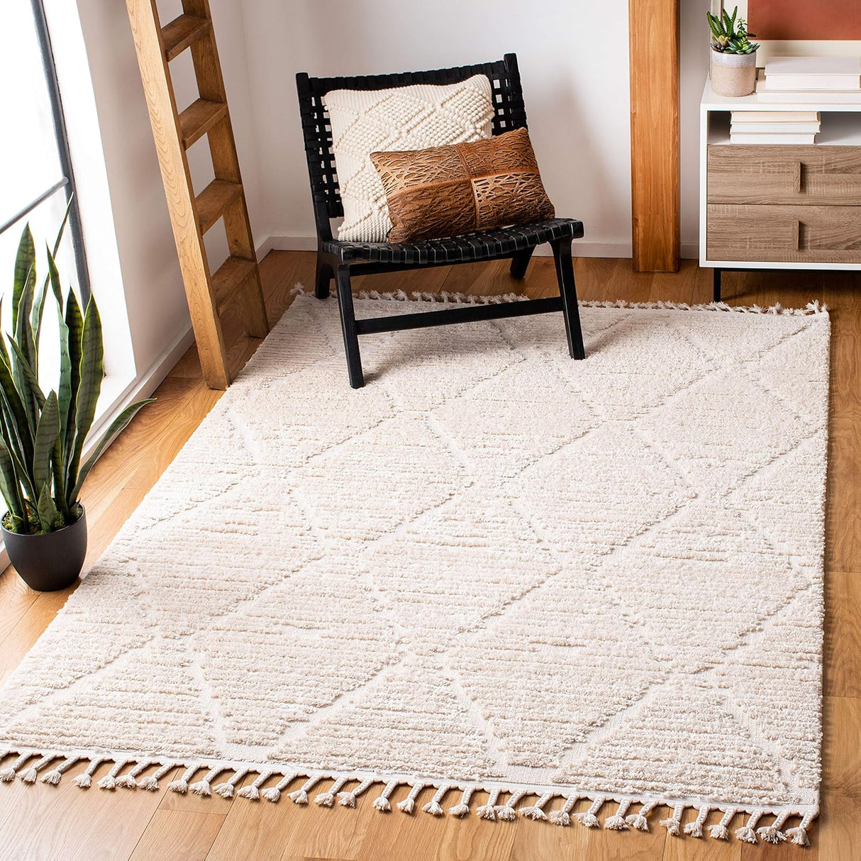 Alfombra cuadrada bohemia con flecos modelo MRK517C